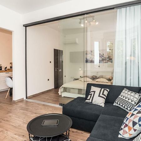 Apartment Mille Rijeka Exteriör bild
